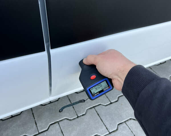 Белый Мерседес Sprinter, объемом двигателя 2.2 л и пробегом 203 тыс. км за 23800 $, фото 218 на Automoto.ua