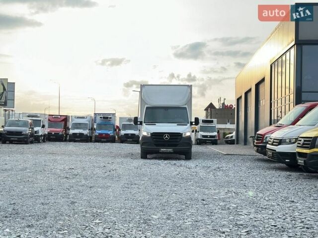 Белый Мерседес Sprinter, объемом двигателя 2.2 л и пробегом 71 тыс. км за 29900 $, фото 9 на Automoto.ua