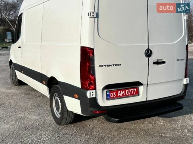 Белый Мерседес Sprinter, объемом двигателя 2.14 л и пробегом 177 тыс. км за 27000 $, фото 7 на Automoto.ua