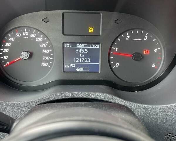 Белый Мерседес Sprinter, объемом двигателя 2.2 л и пробегом 121 тыс. км за 29900 $, фото 12 на Automoto.ua