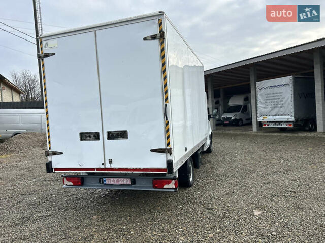 Белый Мерседес Sprinter, объемом двигателя 2.2 л и пробегом 291 тыс. км за 22450 $, фото 12 на Automoto.ua