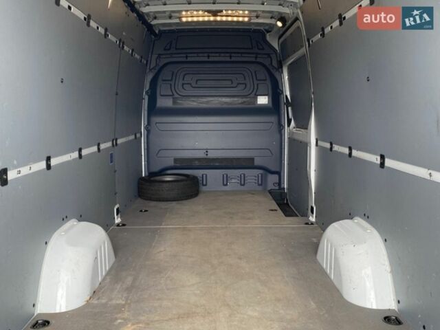 Белый Мерседес Sprinter, объемом двигателя 0 л и пробегом 269 тыс. км за 28000 $, фото 11 на Automoto.ua