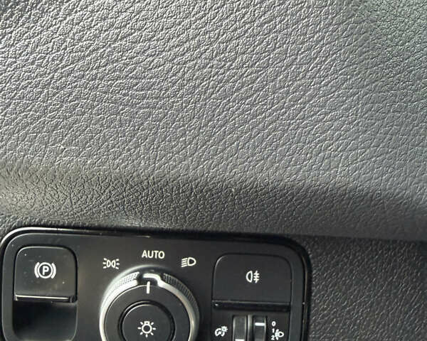 Білий Мерседес Sprinter, об'ємом двигуна 0 л та пробігом 259 тис. км за 22300 $, фото 9 на Automoto.ua