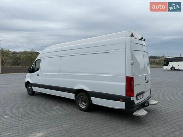 Белый Мерседес Sprinter, объемом двигателя 2.99 л и пробегом 246 тыс. км за 64689 $, фото 5 на Automoto.ua