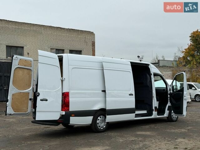 Белый Мерседес Sprinter, объемом двигателя 2.2 л и пробегом 296 тыс. км за 25600 $, фото 40 на Automoto.ua