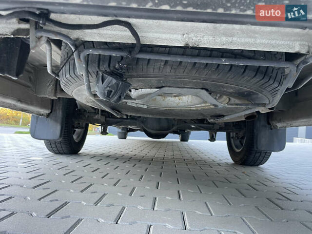 Белый Мерседес Sprinter, объемом двигателя 2.99 л и пробегом 230 тыс. км за 39900 $, фото 19 на Automoto.ua