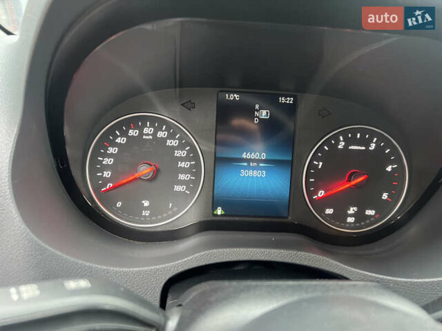 Белый Мерседес Sprinter, объемом двигателя 2.14 л и пробегом 308 тыс. км за 24500 $, фото 10 на Automoto.ua