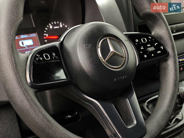 Белый Мерседес Sprinter, объемом двигателя 2.2 л и пробегом 314 тыс. км за 24900 $, фото 21 на Automoto.ua