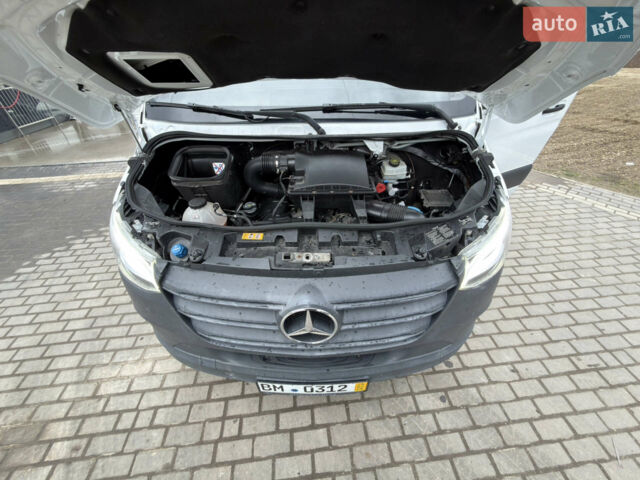 Белый Мерседес Sprinter, объемом двигателя 2.99 л и пробегом 274 тыс. км за 33950 $, фото 28 на Automoto.ua