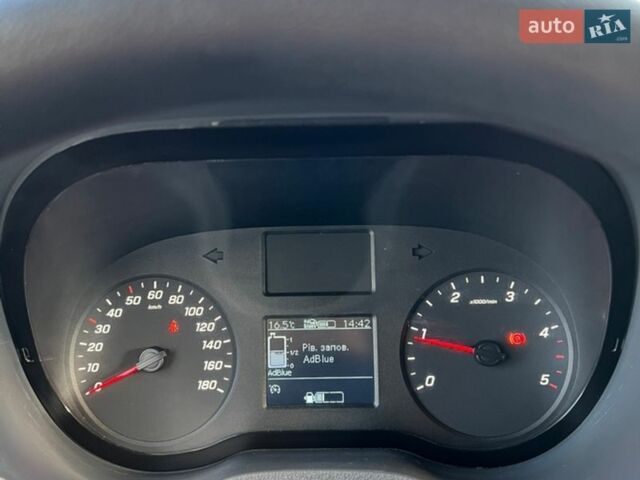 Білий Мерседес Sprinter, об'ємом двигуна 2.2 л та пробігом 234 тис. км за 22300 $, фото 32 на Automoto.ua