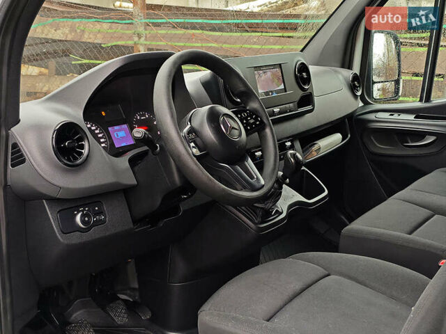 Белый Мерседес Sprinter, объемом двигателя 2.2 л и пробегом 314 тыс. км за 24900 $, фото 15 на Automoto.ua