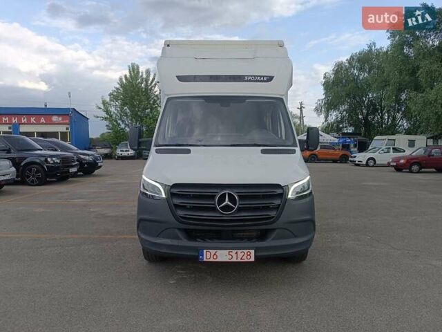 Белый Мерседес Sprinter, объемом двигателя 3 л и пробегом 363 тыс. км за 28900 $, фото 4 на Automoto.ua