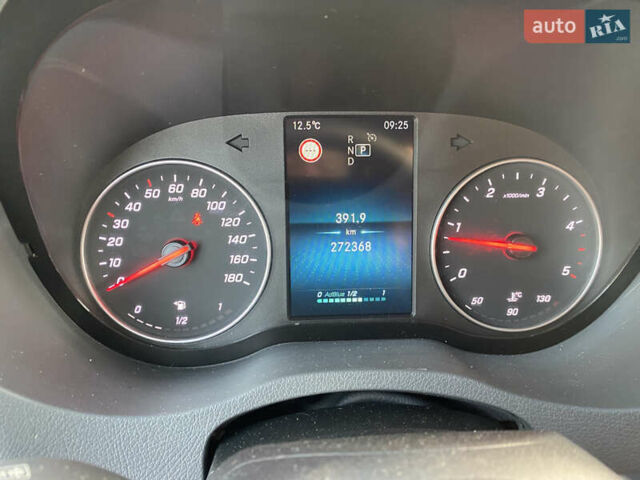 Белый Мерседес Sprinter, объемом двигателя 2.2 л и пробегом 270 тыс. км за 24800 $, фото 29 на Automoto.ua