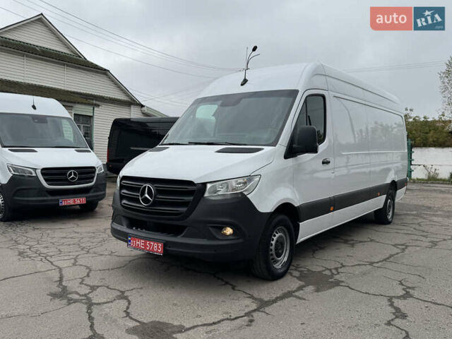 Белый Мерседес Sprinter, объемом двигателя 2.14 л и пробегом 256 тыс. км за 26900 $, фото 15 на Automoto.ua