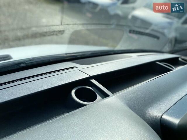 Белый Мерседес Sprinter, объемом двигателя 2.2 л и пробегом 198 тыс. км за 27999 $, фото 59 на Automoto.ua