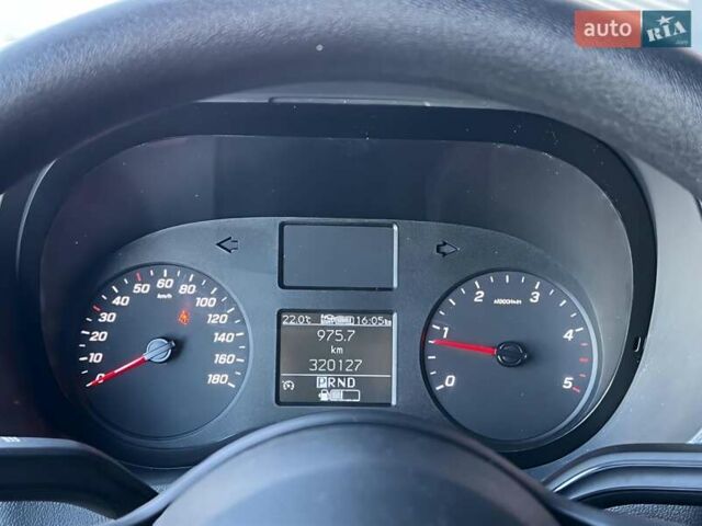 Білий Мерседес Sprinter, об'ємом двигуна 2.2 л та пробігом 322 тис. км за 46282 $, фото 11 на Automoto.ua