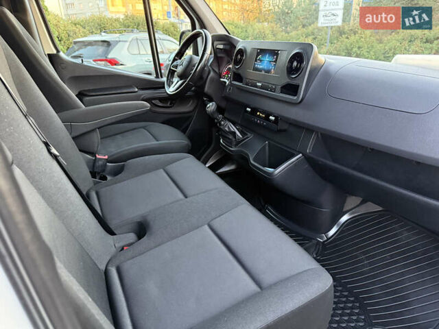 Білий Мерседес Sprinter, об'ємом двигуна 3 л та пробігом 260 тис. км за 34800 $, фото 66 на Automoto.ua