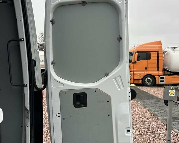Білий Мерседес Sprinter, об'ємом двигуна 1.95 л та пробігом 244 тис. км за 27300 $, фото 39 на Automoto.ua