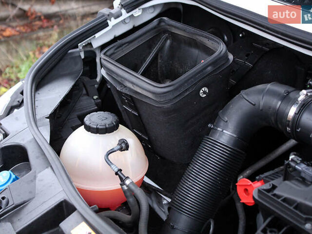 Белый Мерседес Sprinter, объемом двигателя 2.2 л и пробегом 314 тыс. км за 24900 $, фото 52 на Automoto.ua