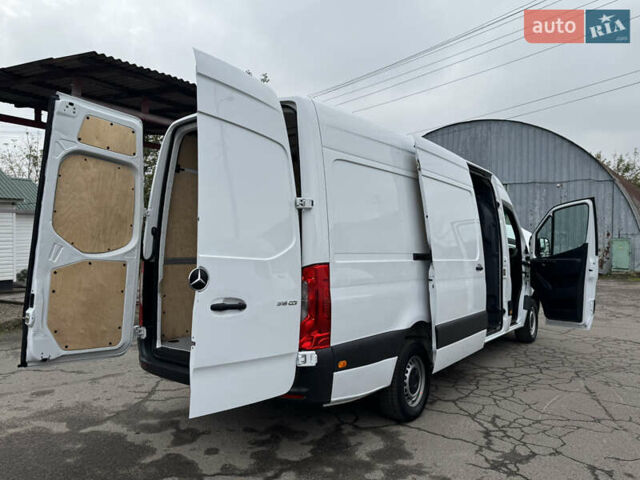 Белый Мерседес Sprinter, объемом двигателя 2.14 л и пробегом 256 тыс. км за 26900 $, фото 56 на Automoto.ua