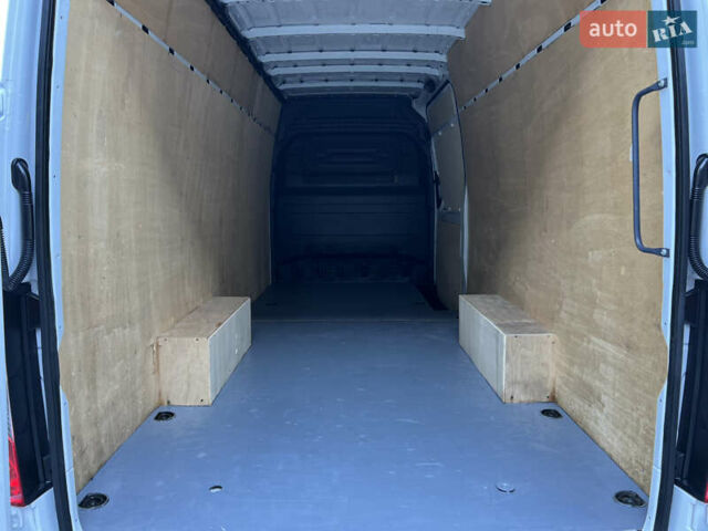 Белый Мерседес Sprinter, объемом двигателя 2.2 л и пробегом 203 тыс. км за 23800 $, фото 94 на Automoto.ua