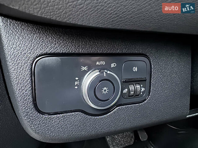 Белый Мерседес Sprinter, объемом двигателя 2.2 л и пробегом 297 тыс. км за 24700 $, фото 26 на Automoto.ua