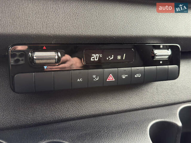 Белый Мерседес Sprinter, объемом двигателя 3 л и пробегом 207 тыс. км за 44500 $, фото 45 на Automoto.ua