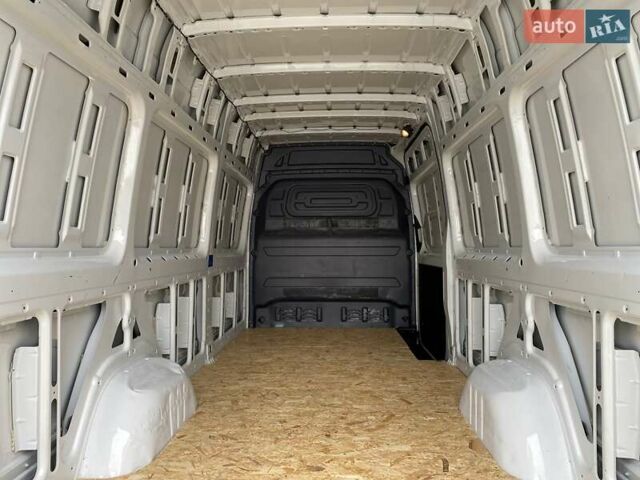 Білий Мерседес Sprinter, об'ємом двигуна 2.2 л та пробігом 169 тис. км за 23490 $, фото 33 на Automoto.ua