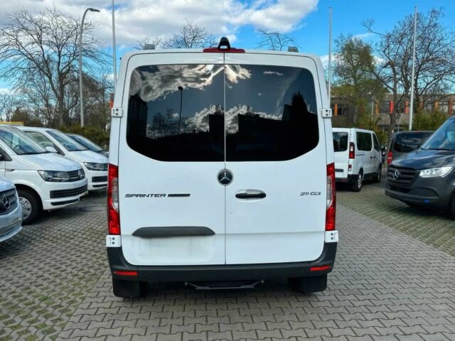 Білий Мерседес Sprinter, об'ємом двигуна 2 л та пробігом 13 тис. км за 42600 $, фото 4 на Automoto.ua