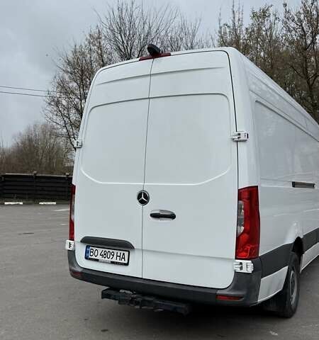 Белый Мерседес Sprinter, объемом двигателя 3 л и пробегом 207 тыс. км за 37000 $, фото 13 на Automoto.ua
