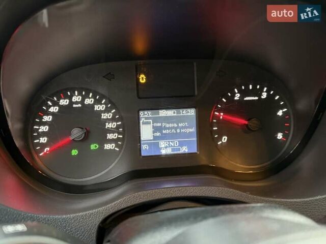 Белый Мерседес Sprinter, объемом двигателя 2 л и пробегом 210 тыс. км за 29850 $, фото 28 на Automoto.ua