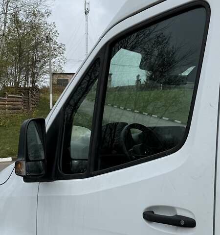 Белый Мерседес Sprinter, объемом двигателя 3 л и пробегом 207 тыс. км за 37000 $, фото 23 на Automoto.ua