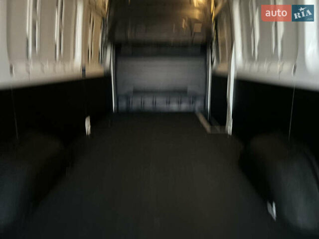 Белый Мерседес Sprinter, объемом двигателя 2 л и пробегом 145 тыс. км за 28999 $, фото 33 на Automoto.ua