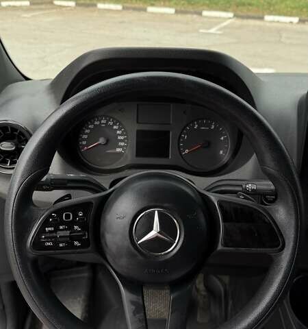 Белый Мерседес Sprinter, объемом двигателя 3 л и пробегом 207 тыс. км за 37000 $, фото 26 на Automoto.ua