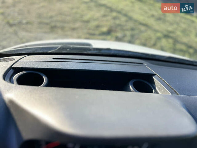 Белый Мерседес Sprinter, объемом двигателя 2 л и пробегом 145 тыс. км за 28999 $, фото 56 на Automoto.ua