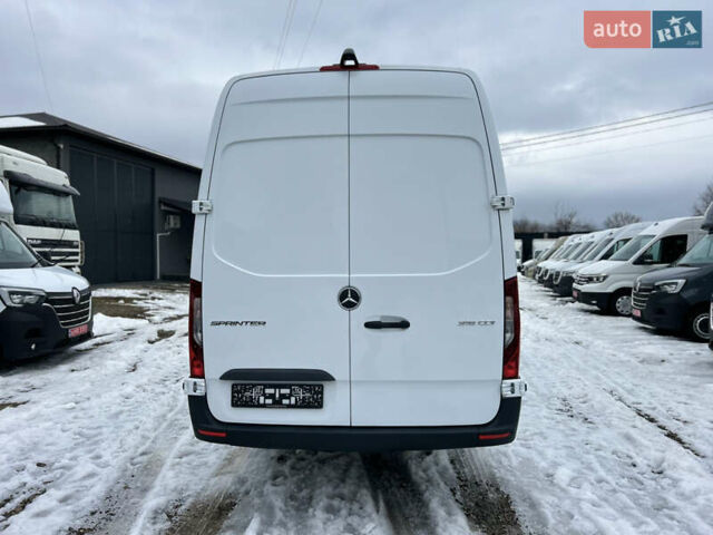 Белый Мерседес Sprinter, объемом двигателя 2 л и пробегом 140 тыс. км за 28999 $, фото 16 на Automoto.ua