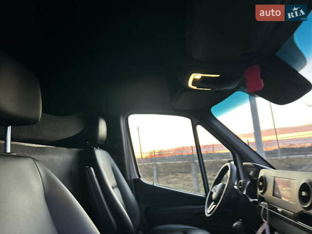 Белый Мерседес Sprinter, объемом двигателя 2 л и пробегом 145 тыс. км за 28999 $, фото 46 на Automoto.ua