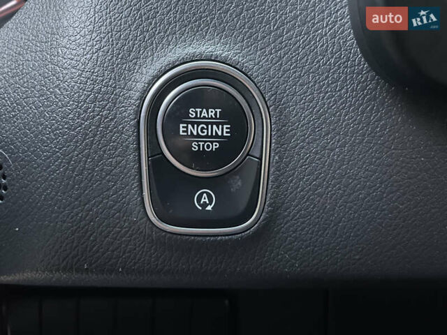 Белый Мерседес Sprinter, объемом двигателя 2.2 л и пробегом 179 тыс. км за 31000 $, фото 10 на Automoto.ua