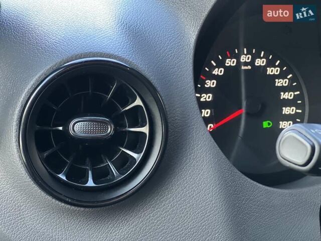 Білий Мерседес Sprinter, об'ємом двигуна 1.95 л та пробігом 162 тис. км за 30900 $, фото 62 на Automoto.ua