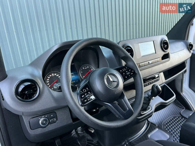 Мерседес Sprinter 2021 у Дубно на Automoto.ua Білий Мерседес Sprinter, об'ємом двигуна 2.2 л та пробігом 203 тис. км за 23800 $, фото 144 на Automoto.ua