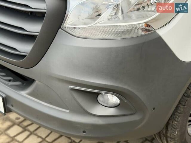 Белый Мерседес Sprinter, объемом двигателя 1.95 л и пробегом 92 тыс. км за 39999 $, фото 21 на Automoto.ua