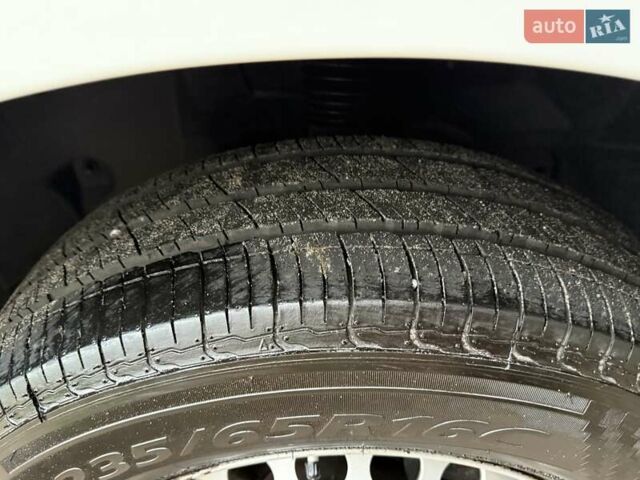 Белый Мерседес Sprinter, объемом двигателя 2 л и пробегом 210 тыс. км за 29850 $, фото 19 на Automoto.ua