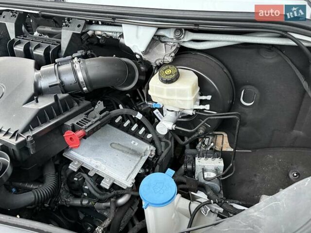 Белый Мерседес Sprinter, объемом двигателя 2 л и пробегом 210 тыс. км за 29850 $, фото 64 на Automoto.ua