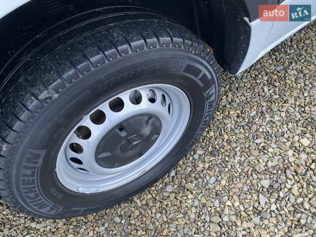 Білий Мерседес Sprinter, об'ємом двигуна 2.2 л та пробігом 184 тис. км за 22600 $, фото 25 на Automoto.ua