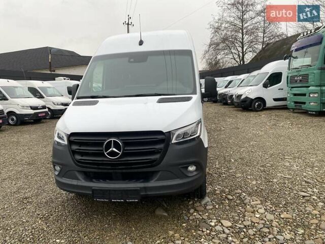 Белый Мерседес Sprinter, объемом двигателя 2.08 л и пробегом 140 тыс. км за 28990 $, фото 6 на Automoto.ua