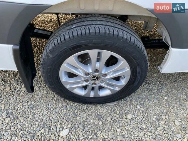 Мерседес Sprinter 2021 в Хусте на Automoto.ua Белый Мерседес Sprinter, объемом двигателя 2.08 л и пробегом 140 тыс. км за 29450 $, фото 28 на Automoto.ua