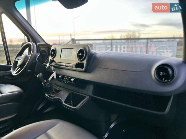 Белый Мерседес Sprinter, объемом двигателя 2 л и пробегом 145 тыс. км за 28999 $, фото 50 на Automoto.ua