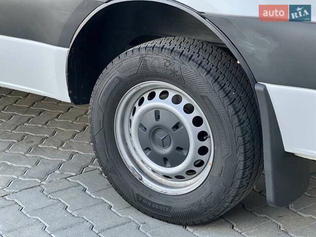 Білий Мерседес Sprinter, об'ємом двигуна 1.95 л та пробігом 162 тис. км за 30900 $, фото 27 на Automoto.ua