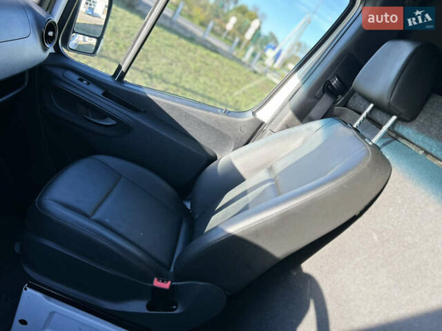 Белый Мерседес Sprinter, объемом двигателя 2 л и пробегом 145 тыс. км за 28999 $, фото 63 на Automoto.ua