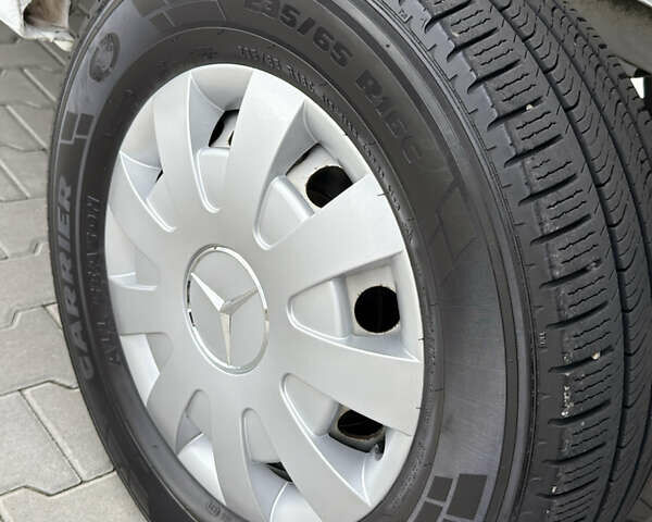 Белый Мерседес Sprinter, объемом двигателя 3 л и пробегом 207 тыс. км за 44500 $, фото 64 на Automoto.ua